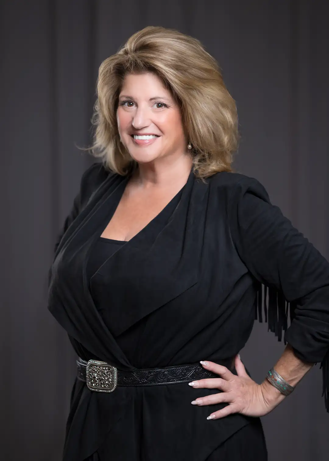 jessica arent estate sale project manager portrait