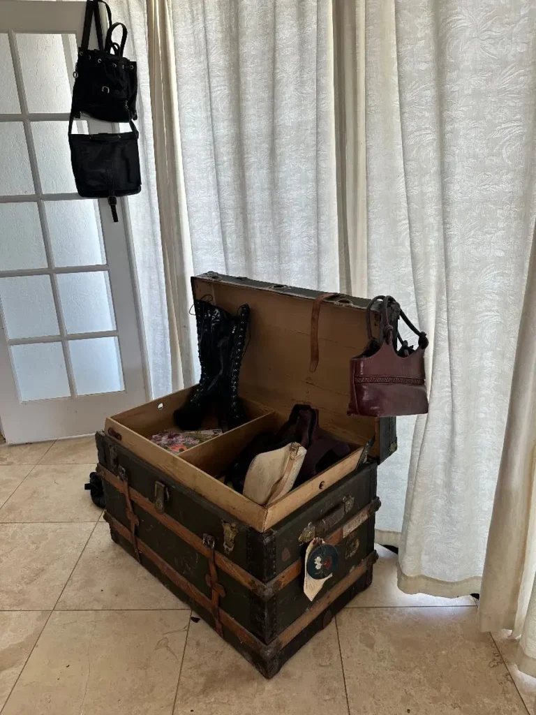 Item from the 50% OFF SUNDAY! Vintage Everything with Busy Bees! estate sale in Cave Creek, AZ