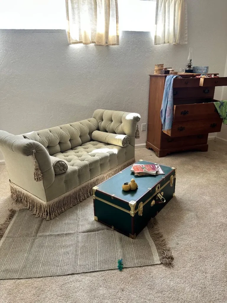 Item from the 50% OFF SUNDAY! Vintage Everything with Busy Bees! estate sale in Cave Creek, AZ