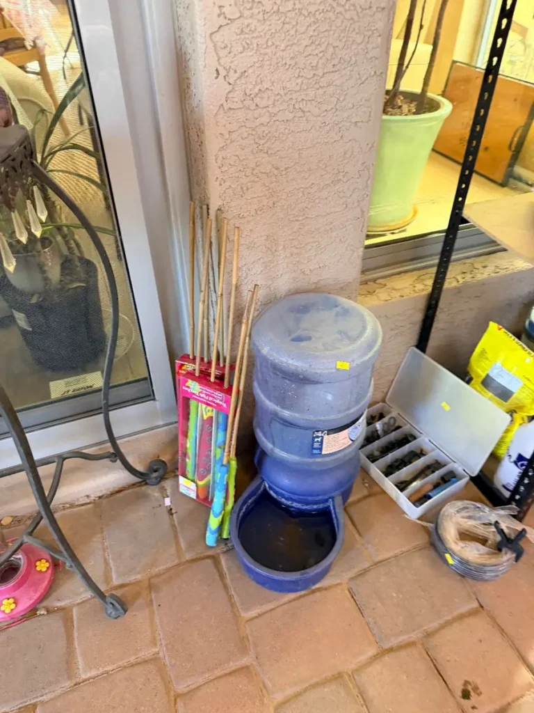 Item from the 50% OFF SATURDAY! Collectibles & Christmas in Sun Lakes with Busy Bees! estate sale in Chandler, AZ