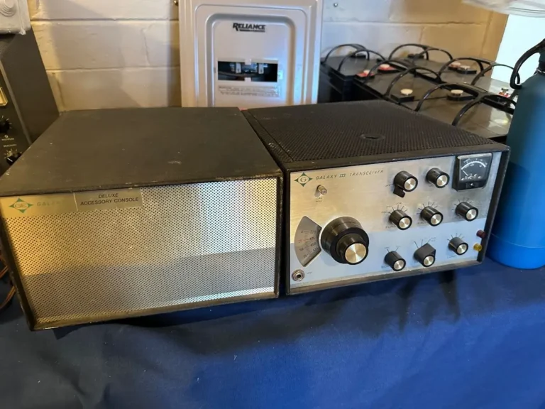 Item from the 50% OFF SATURDAY! Retromania with Busy Bees! estate sale in Chandler, AZ