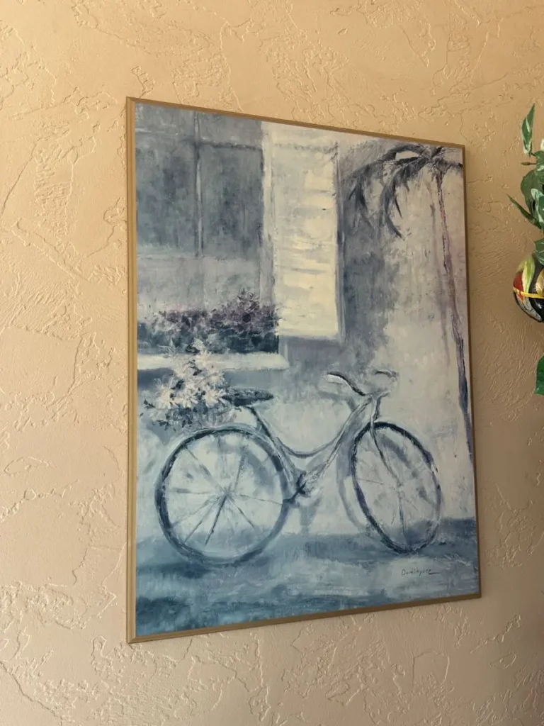 Item from the Sweet Sun Lakes Sale with Busy Bees! estate sale in Chandler, AZ
