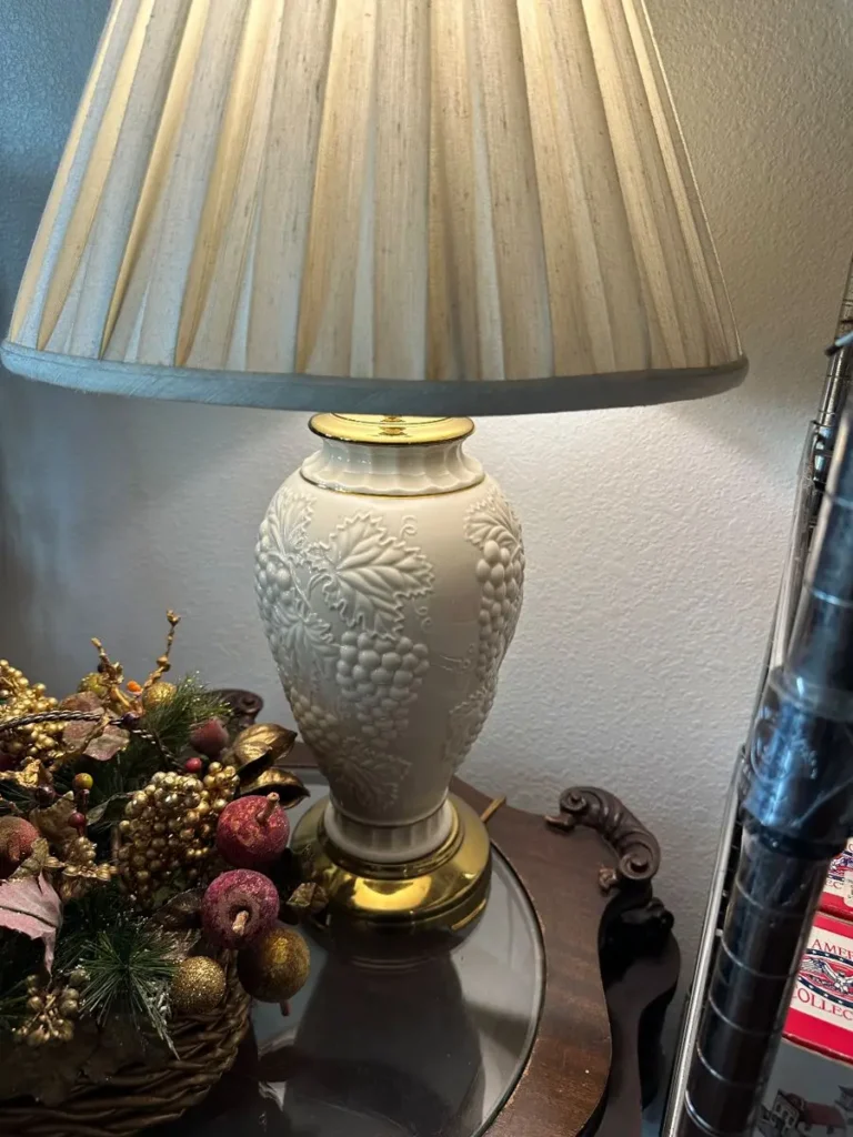 Item from the Christmas & Waterford Overload 50% OFF! Gate code 85841 FINAL DAY! estate sale in Gilbert, AZ