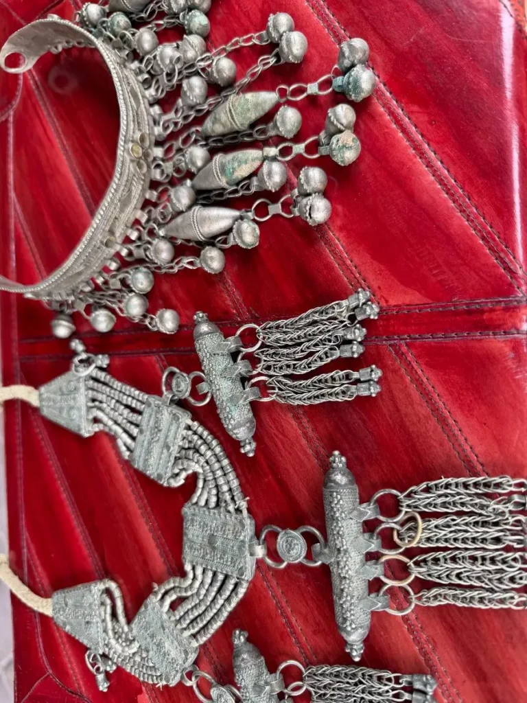 Item from the 50% OFF SATURDAY! Timeless Treasures from the East with Busy Bees! estate sale in Mesa, AZ