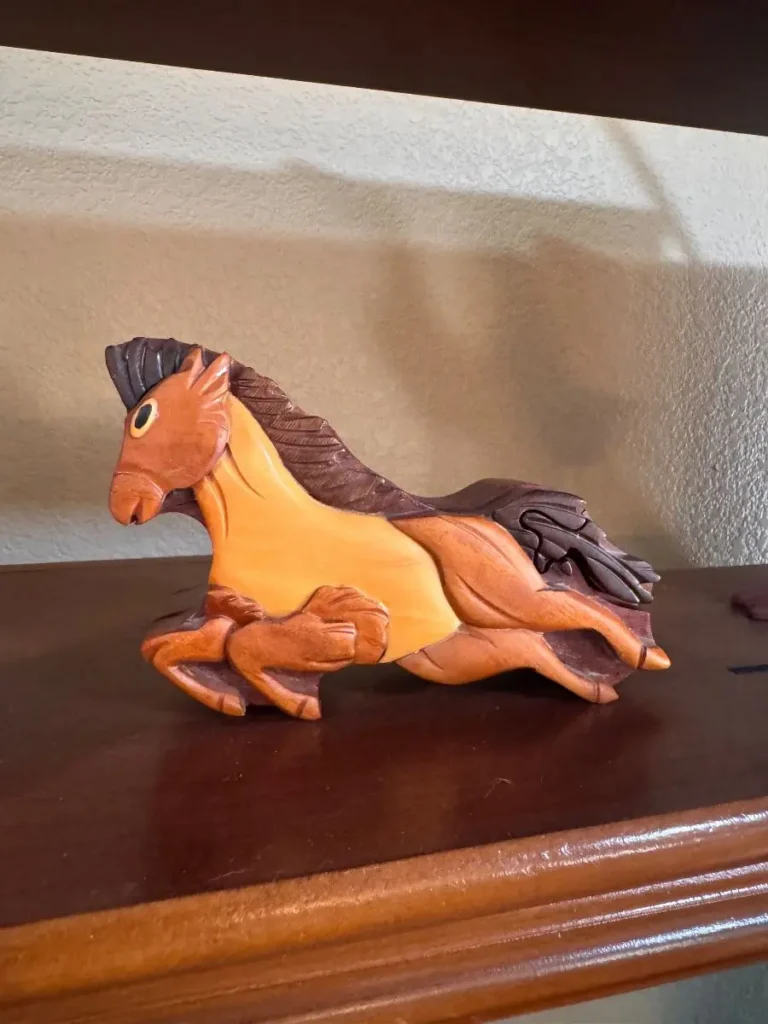 Item from the Whiskers, Wings and Southwestern Things with Busy Bees! estate sale in Mesa, AZ