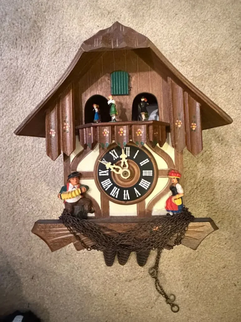 Item from the Whiskers, Wings and Southwestern Things with Busy Bees! estate sale in Mesa, AZ