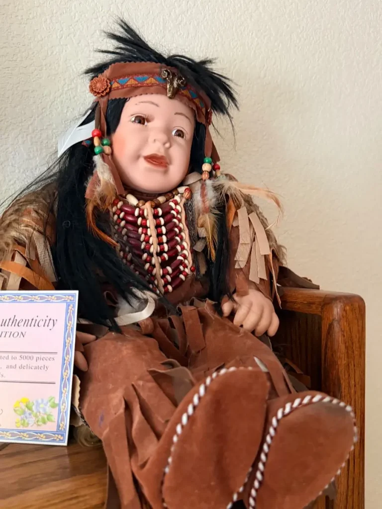 Item from the Whiskers, Wings and Southwestern Things with Busy Bees! estate sale in Mesa, AZ