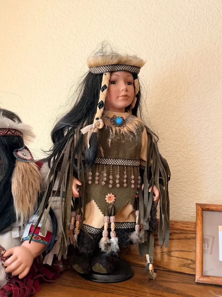 Item from the Whiskers, Wings and Southwestern Things with Busy Bees! estate sale in Mesa, AZ