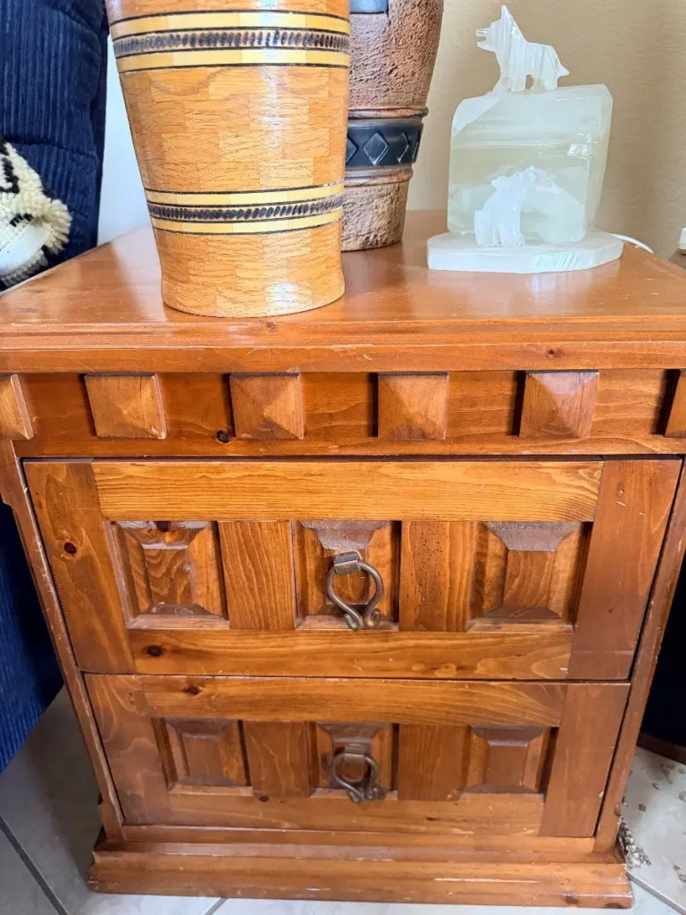 Item from the Whiskers, Wings and Southwestern Things with Busy Bees! estate sale in Mesa, AZ