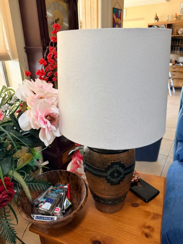 Item from the Whiskers, Wings and Southwestern Things with Busy Bees! estate sale in Mesa, AZ