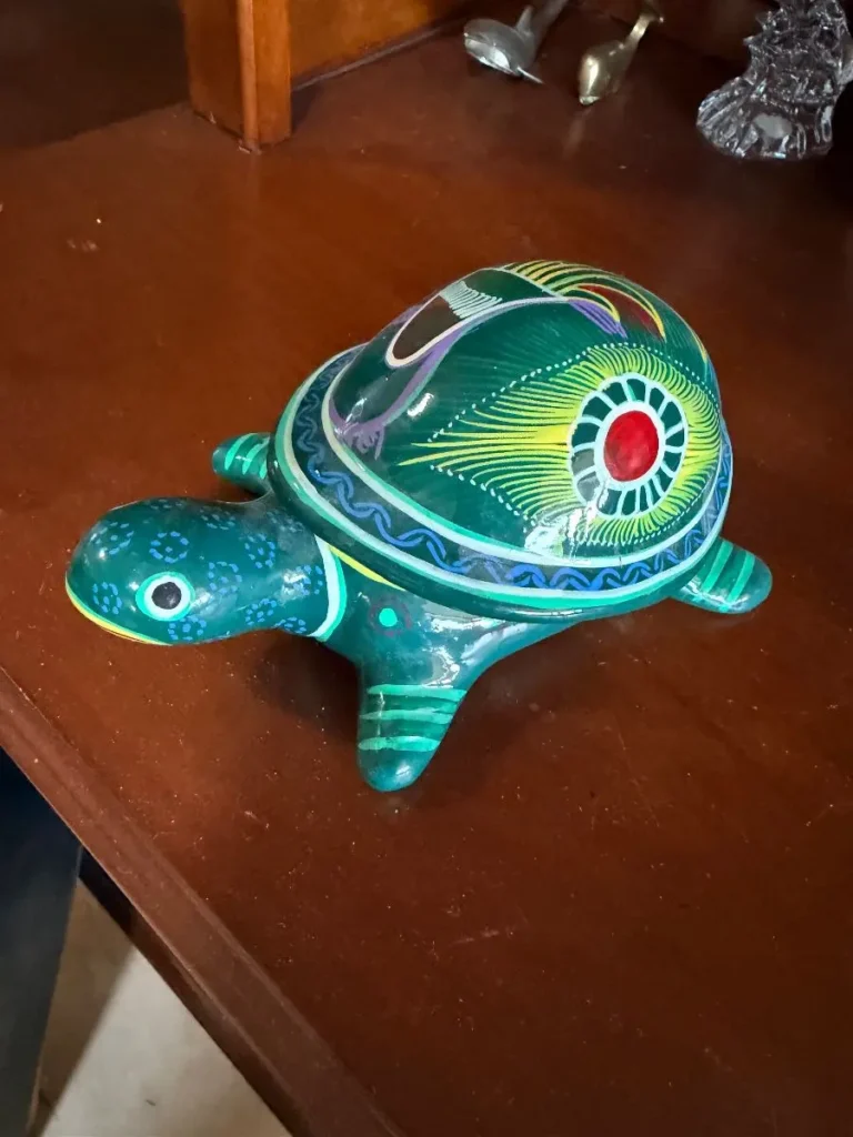Item from the Whiskers, Wings and Southwestern Things with Busy Bees! estate sale in Mesa, AZ