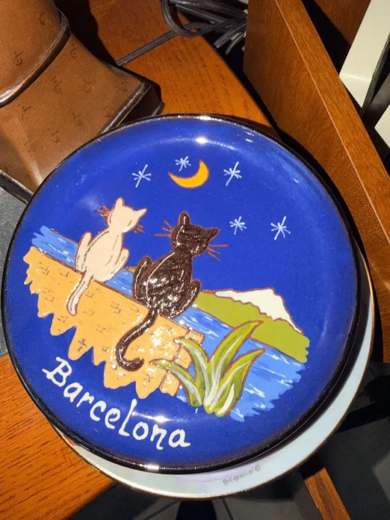 Item from the Whiskers, Wings and Southwestern Things with Busy Bees! estate sale in Mesa, AZ