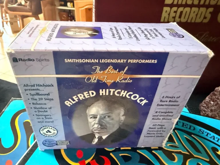 Item from the Whiskers, Wings and Southwestern Things with Busy Bees! estate sale in Mesa, AZ