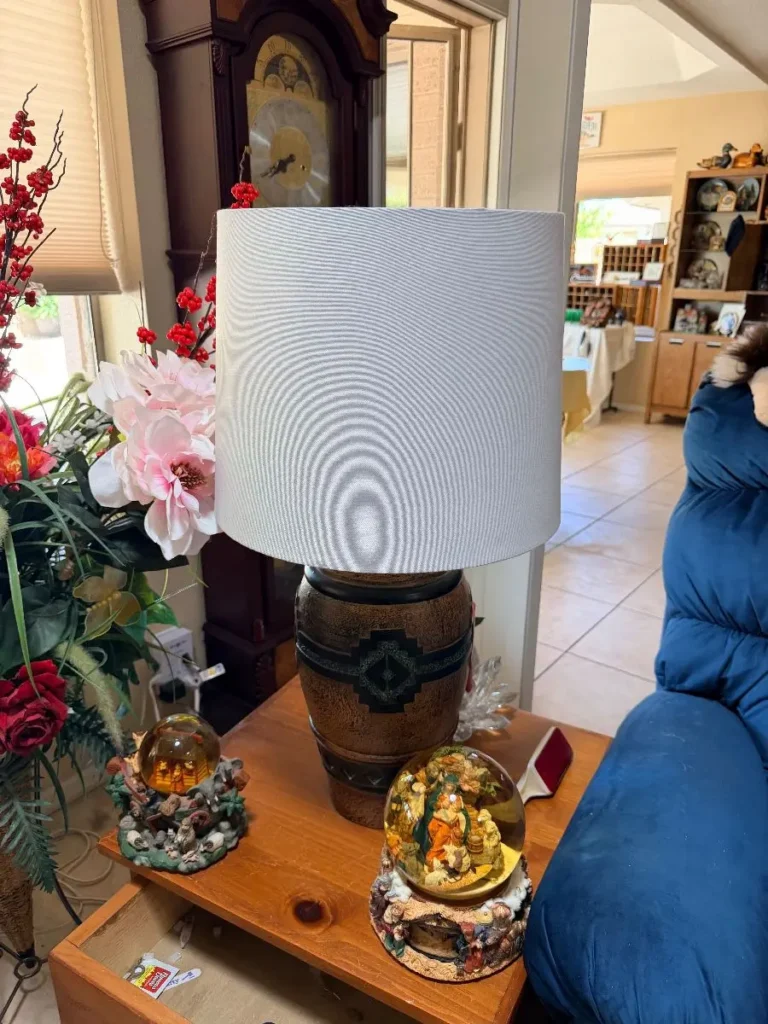 Item from the Whiskers, Wings and Southwestern Things with Busy Bees! estate sale in Mesa, AZ