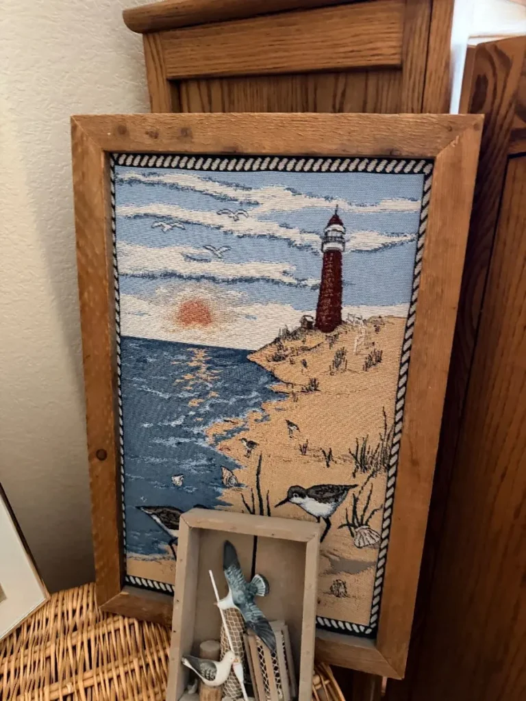 Item from the Whiskers, Wings and Southwestern Things with Busy Bees! estate sale in Mesa, AZ