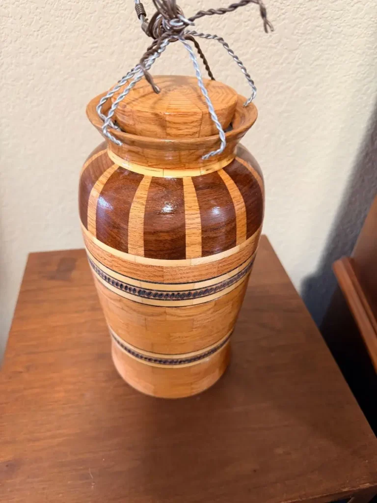 Item from the Whiskers, Wings and Southwestern Things with Busy Bees! estate sale in Mesa, AZ