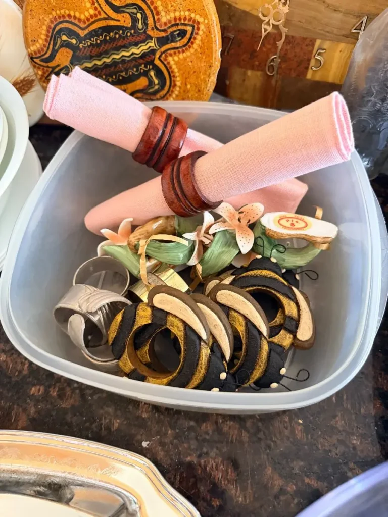 Item from the Whiskers, Wings and Southwestern Things with Busy Bees! estate sale in Mesa, AZ