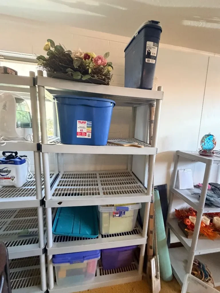 Item from the Whiskers, Wings and Southwestern Things with Busy Bees! estate sale in Mesa, AZ