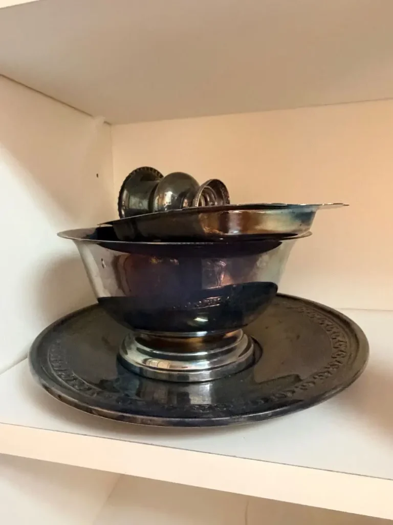 Item from the Whiskers, Wings and Southwestern Things with Busy Bees! estate sale in Mesa, AZ