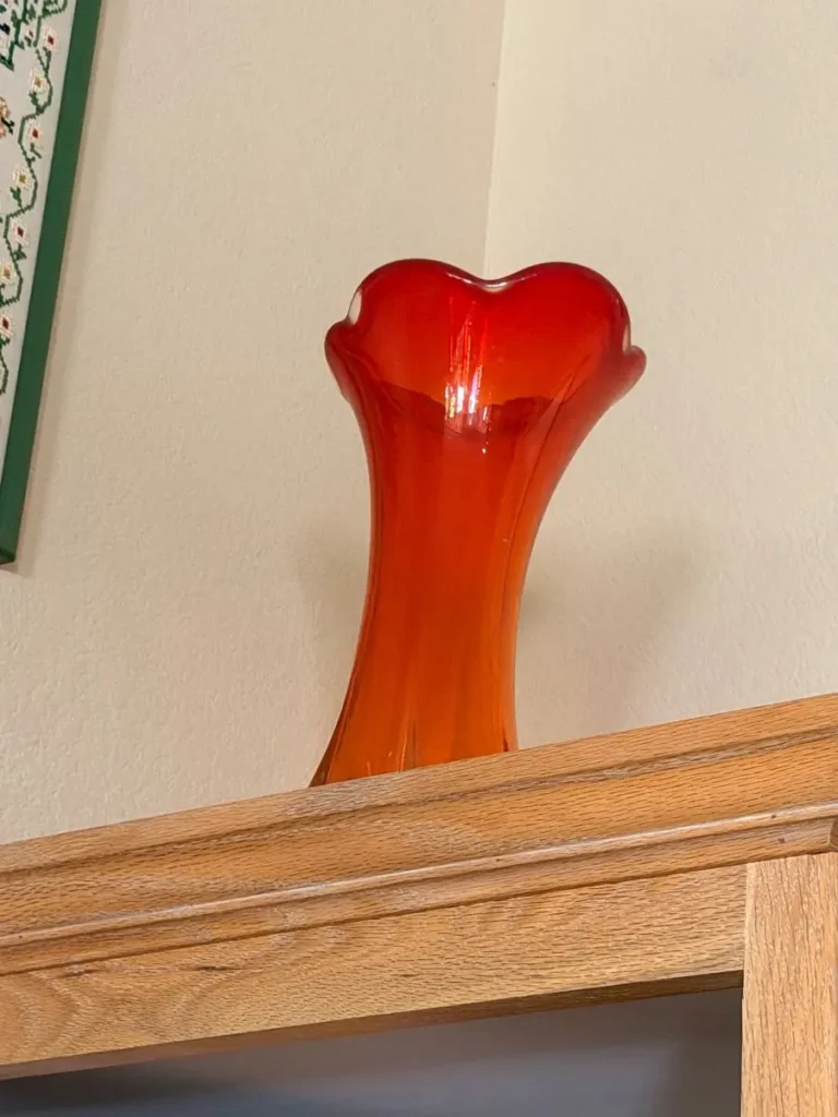 Item from the Whiskers, Wings and Southwestern Things with Busy Bees! estate sale in Mesa, AZ