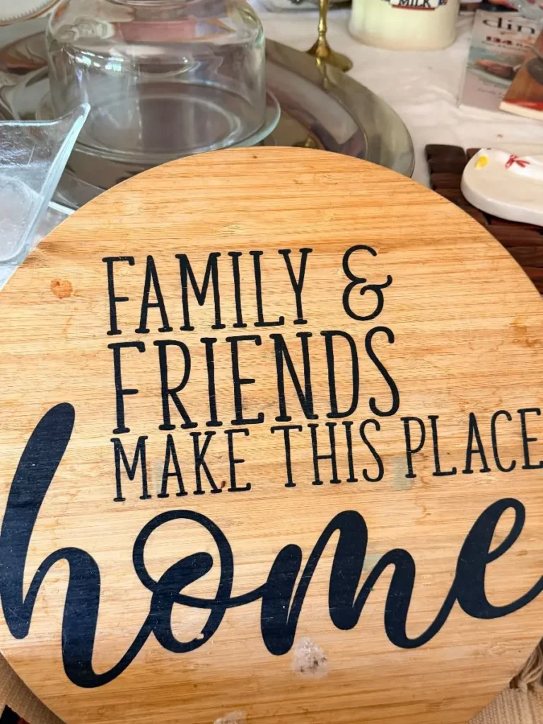 Item from the Whiskers, Wings and Southwestern Things with Busy Bees! estate sale in Mesa, AZ