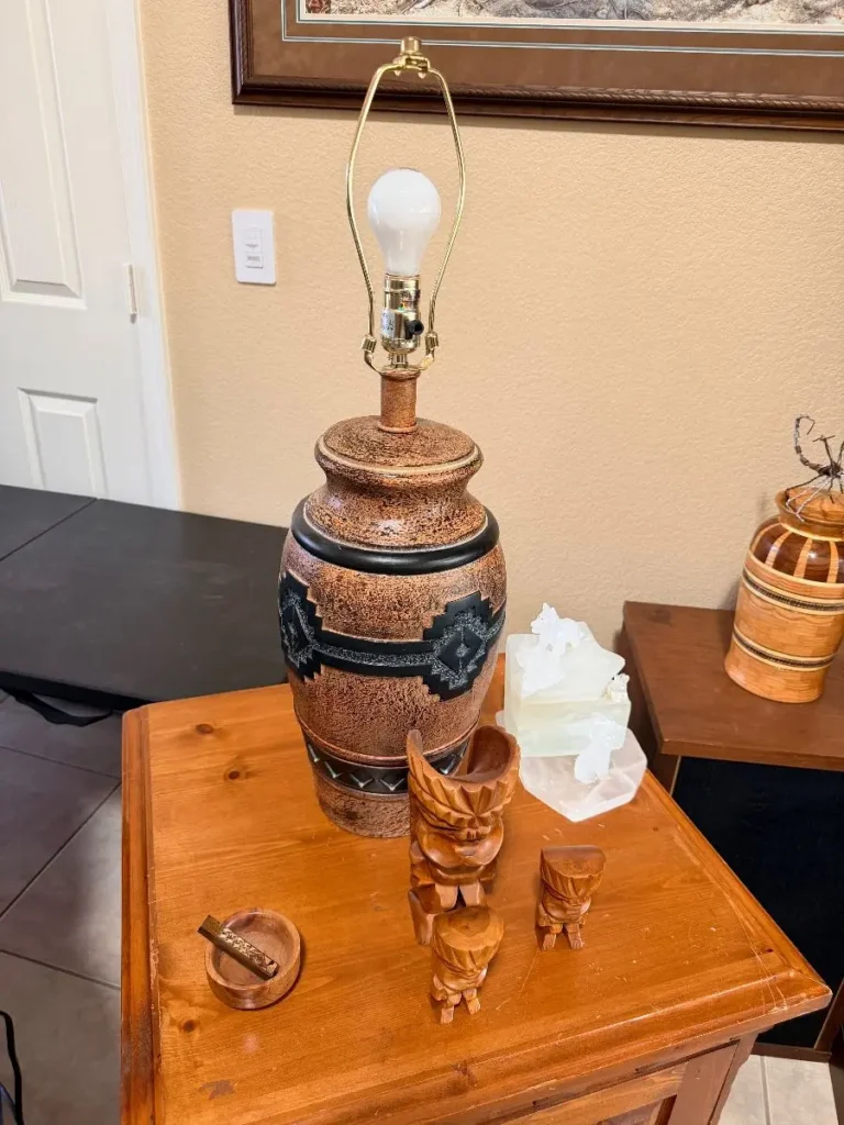 Item from the Whiskers, Wings and Southwestern Things with Busy Bees! estate sale in Mesa, AZ