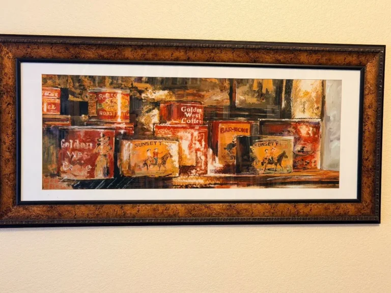 Item from the Whiskers, Wings and Southwestern Things with Busy Bees! estate sale in Mesa, AZ