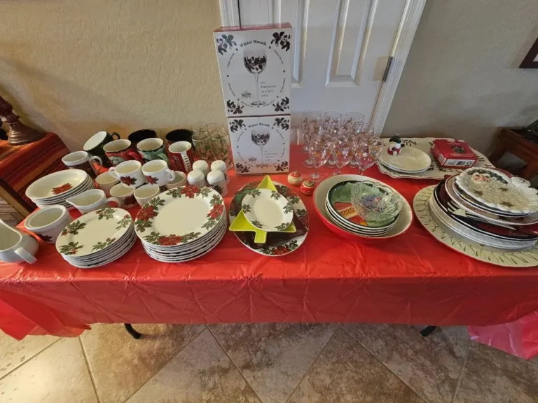Item from the Home & Holiday Estate Sale: Christmas Decor, Earthenware, Cookbooks, Mindset & Real Estate Books estate sale in New River, AZ