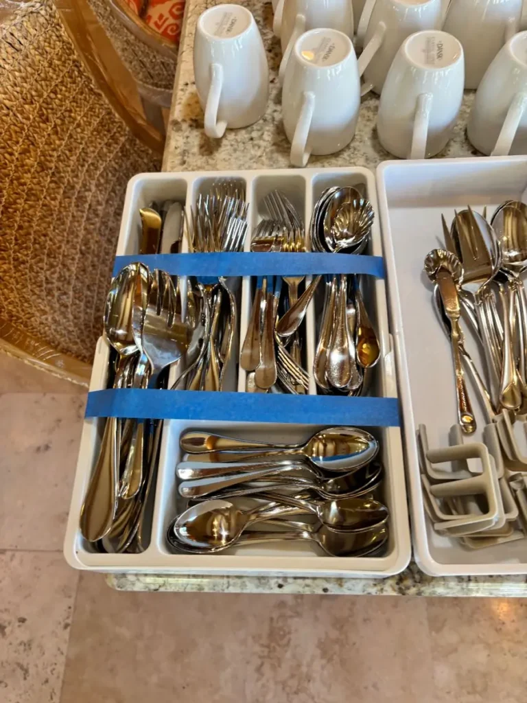Item from the 25% OFF FRIDAY! Scottsdale Beauty with Busy Bees! estate sale in Scottsdale, AZ