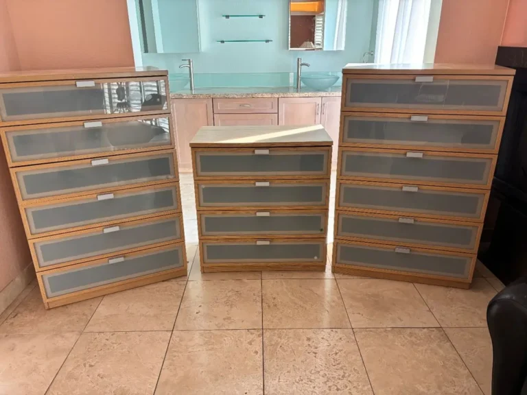 Item from the 50% OFF SATURDAY! FINAL DAY! Bee Bop Over to Scottsdale with Busy Bees! estate sale in Scottsdale, AZ