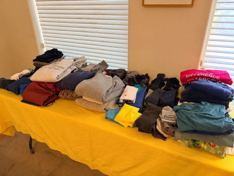 Item from the Busy Bees in Sedona for the Late Doctor Devin Mikles estate sale in Sedona, AZ