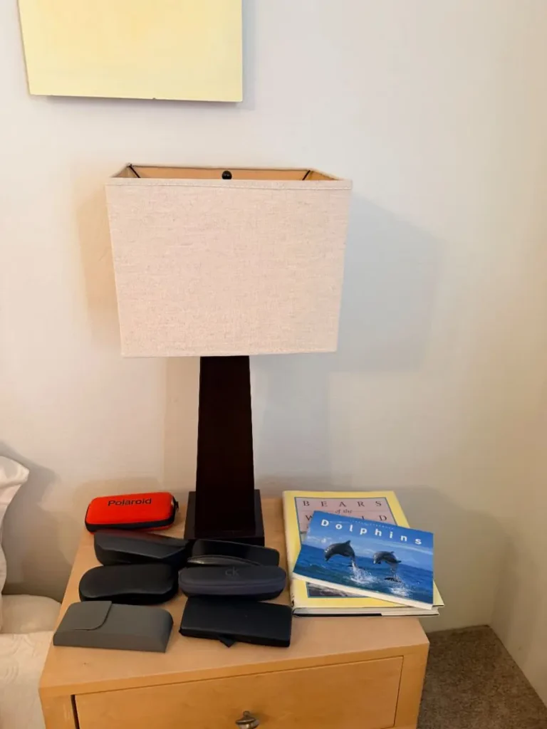 Item from the Busy Bees in Sedona for the Late Doctor Devin Mikles estate sale in Sedona, AZ