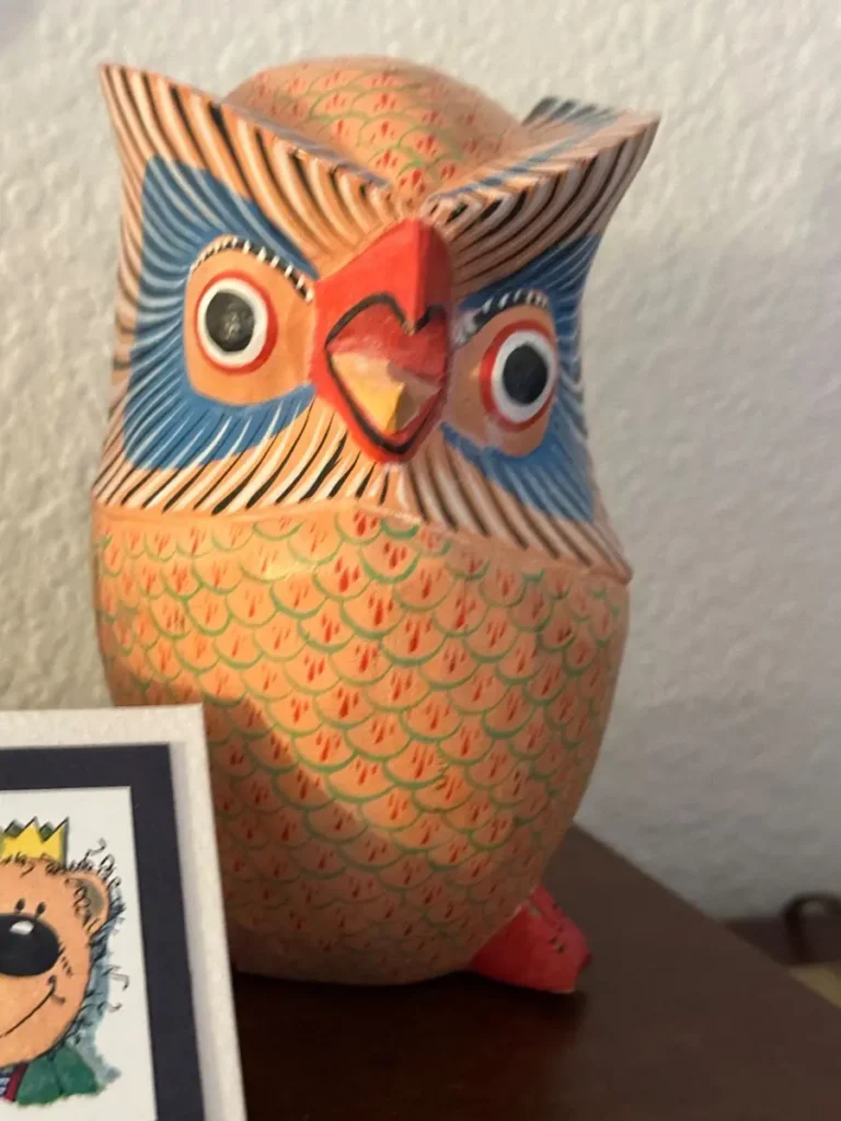 Item from the 50% OFF FINAL DAY SATURDAY! Sun City West Charmer with Busy Bees! estate sale in Sun City West, AZ