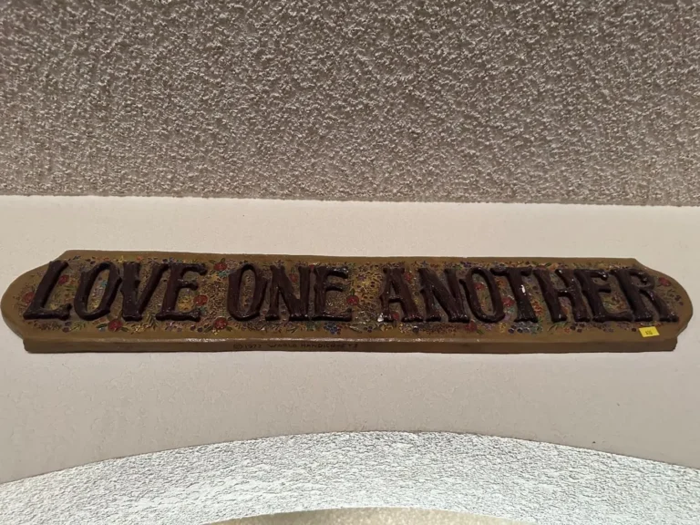 Item from the ++++50-60% OFF BLOWOUT SALE -1 DAY ONLY++++ estate sale in Tempe, AZ