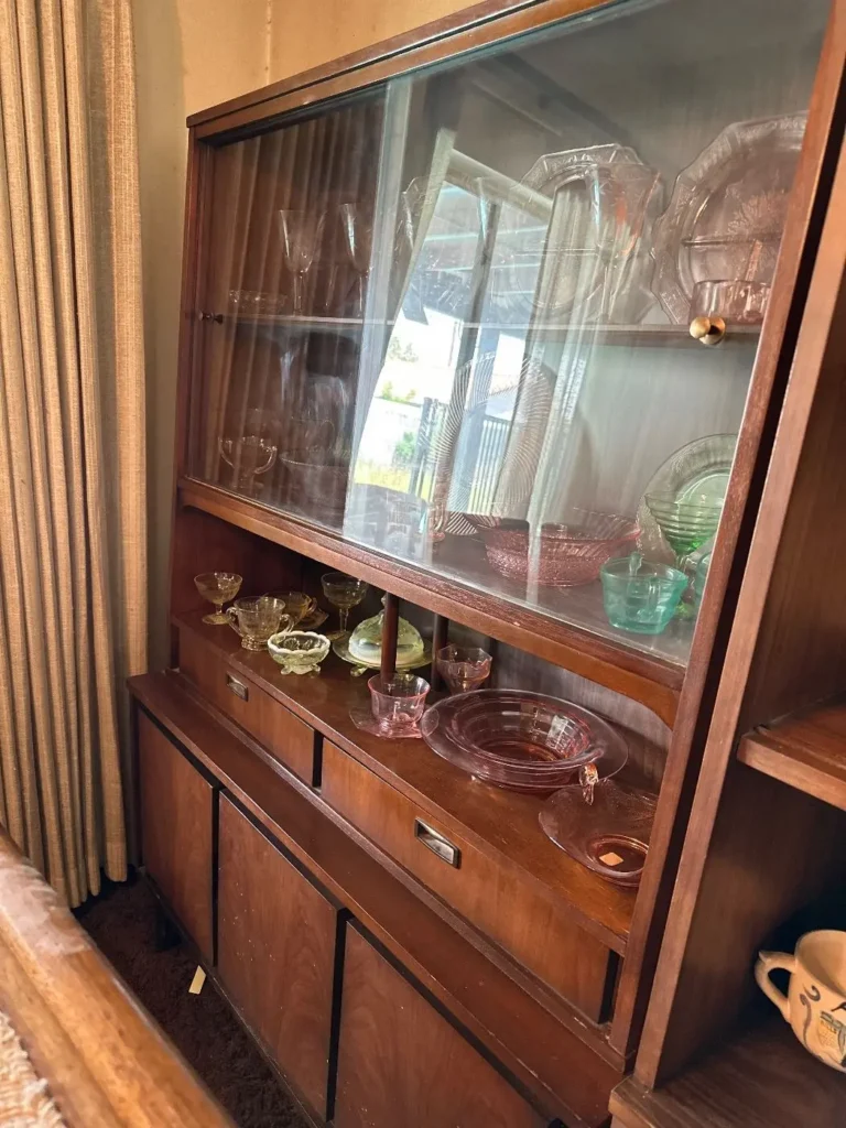 Item from the 50% OFF EVERYTHING SATURDAY! WEAR YOUR RED, WHITE &BLUE Collector, Midcentury & More with Busy Bees! estate sale in Tempe, AZ