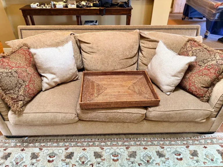 Item from the Packed Home by Busy Bees! estate sale in Scottsdale, AZ