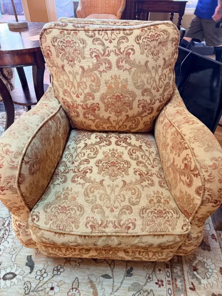 Item from the Packed Home by Busy Bees! estate sale in Scottsdale, AZ