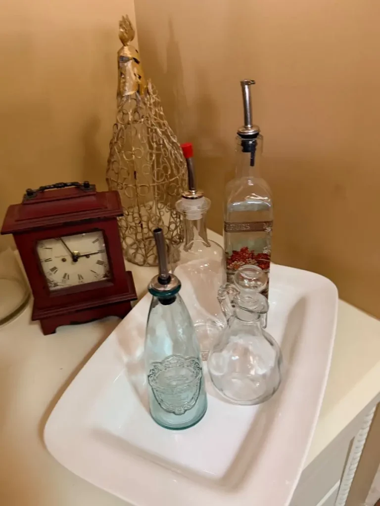 Item from the Packed Home by Busy Bees! estate sale in Scottsdale, AZ