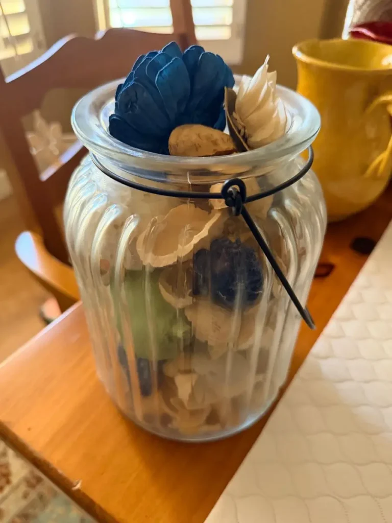 Item from the Packed Home by Busy Bees! estate sale in Scottsdale, AZ