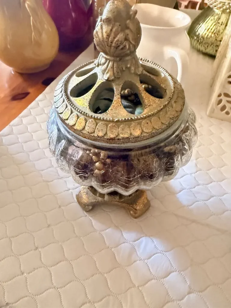 Item from the Packed Home by Busy Bees! estate sale in Scottsdale, AZ