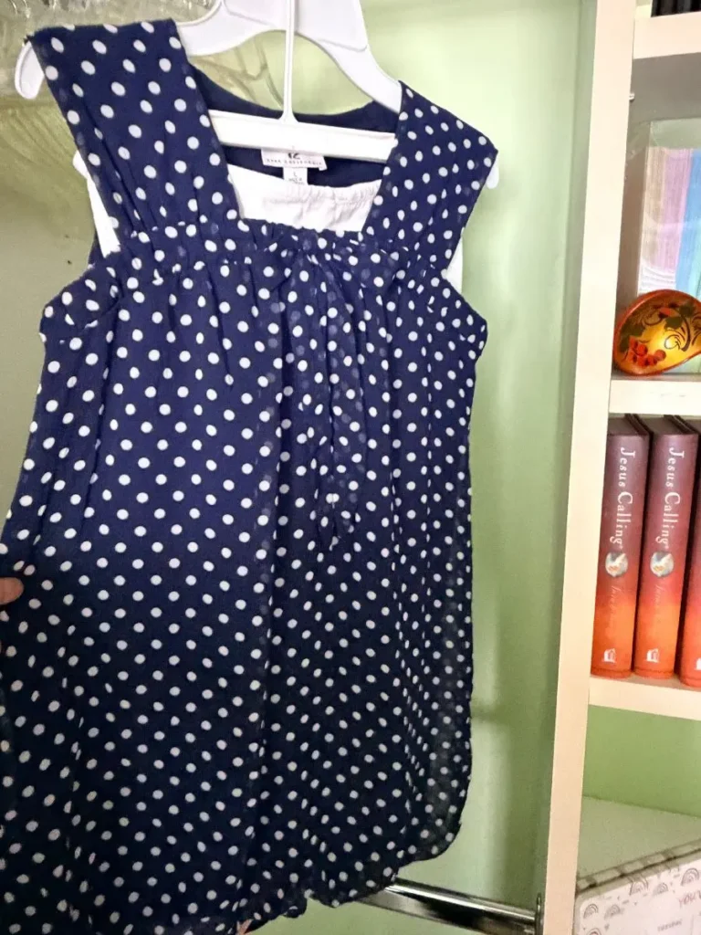 Item from the Packed Home by Busy Bees! estate sale in Scottsdale, AZ