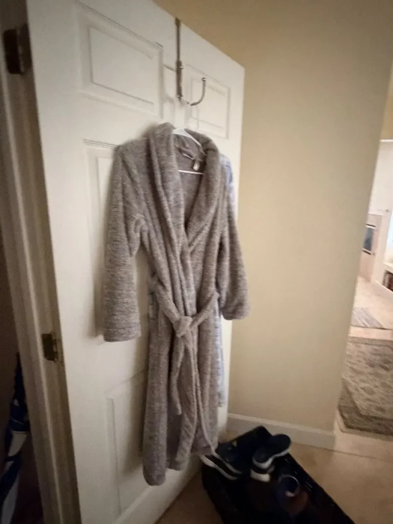 Item from the Packed Home by Busy Bees! estate sale in Scottsdale, AZ