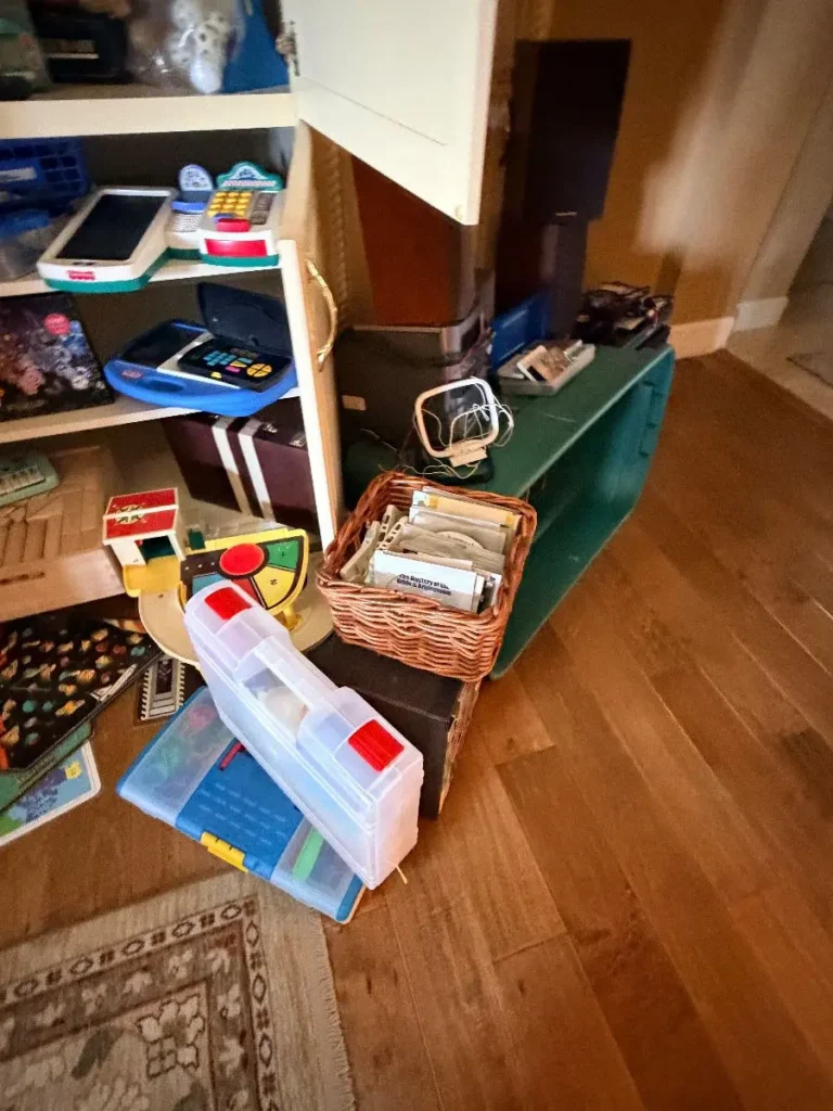 Item from the Packed Home by Busy Bees! estate sale in Scottsdale, AZ