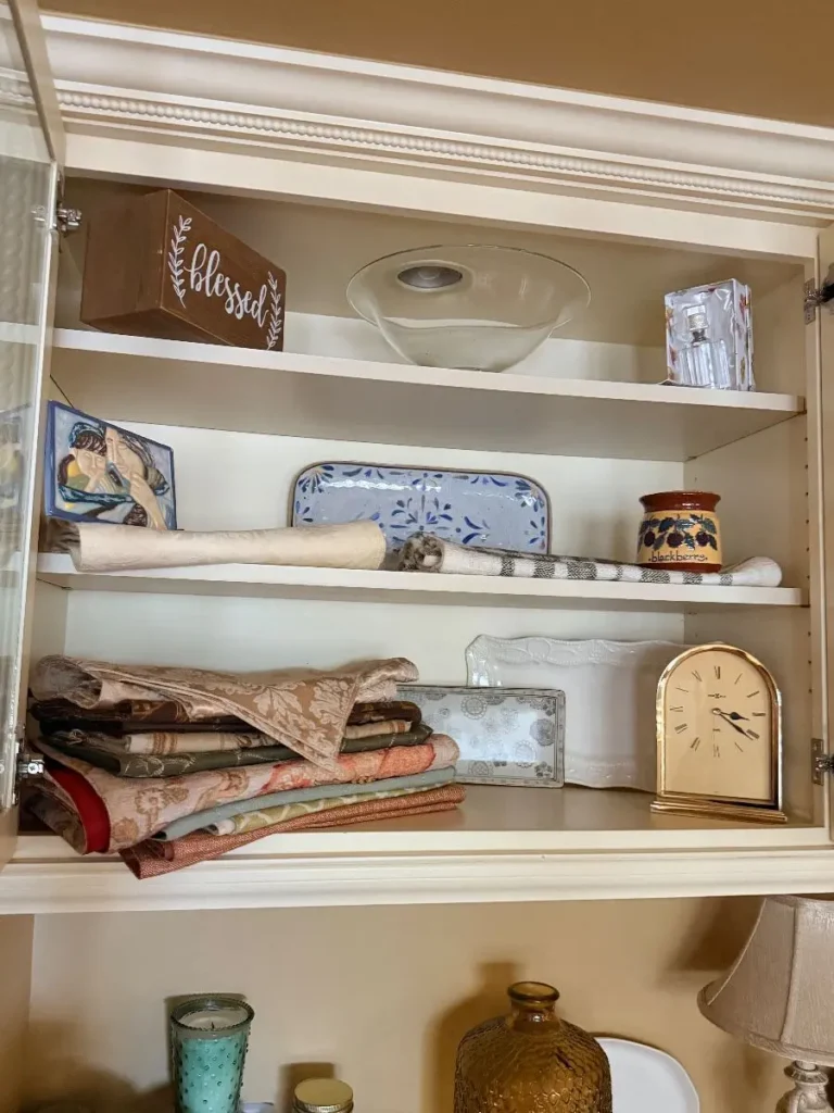 Item from the Packed Home by Busy Bees! estate sale in Scottsdale, AZ