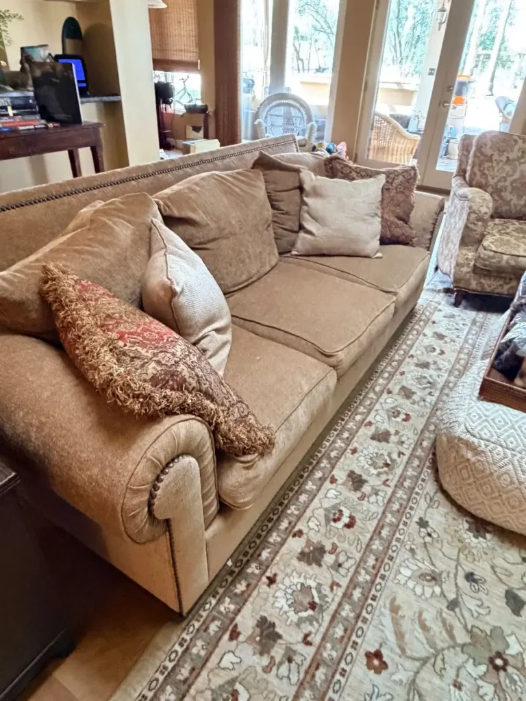 Item from the Packed Home by Busy Bees! estate sale in Scottsdale, AZ