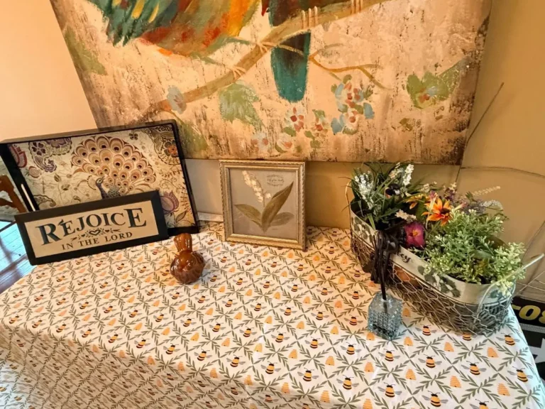 Item from the Packed Home by Busy Bees! estate sale in Scottsdale, AZ