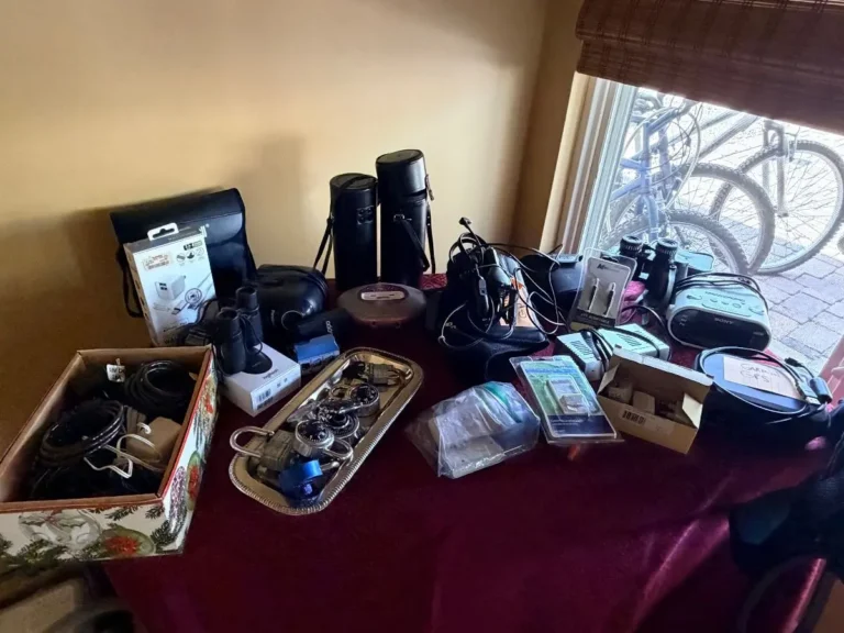 Item from the Packed Home by Busy Bees! estate sale in Scottsdale, AZ