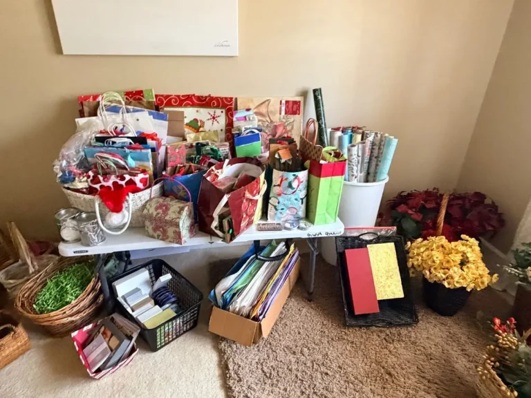 Item from the Packed Home by Busy Bees! estate sale in Scottsdale, AZ