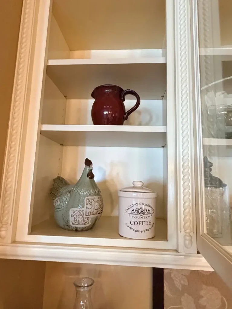 Item from the Packed Home by Busy Bees! estate sale in Scottsdale, AZ