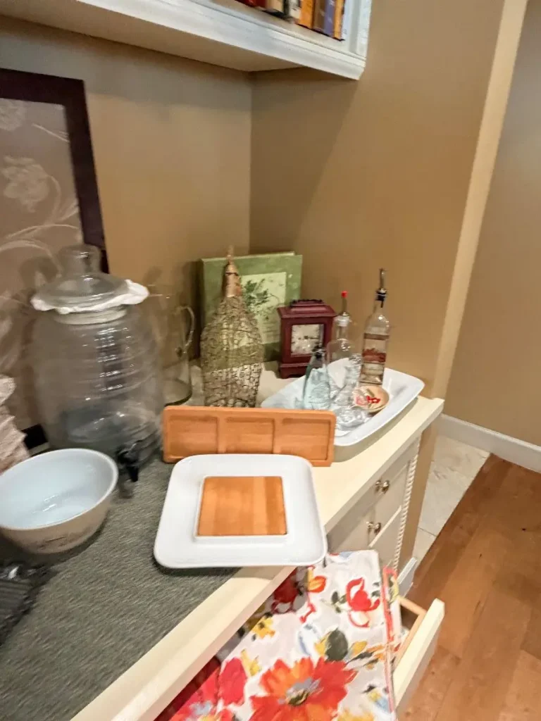 Item from the Packed Home by Busy Bees! estate sale in Scottsdale, AZ